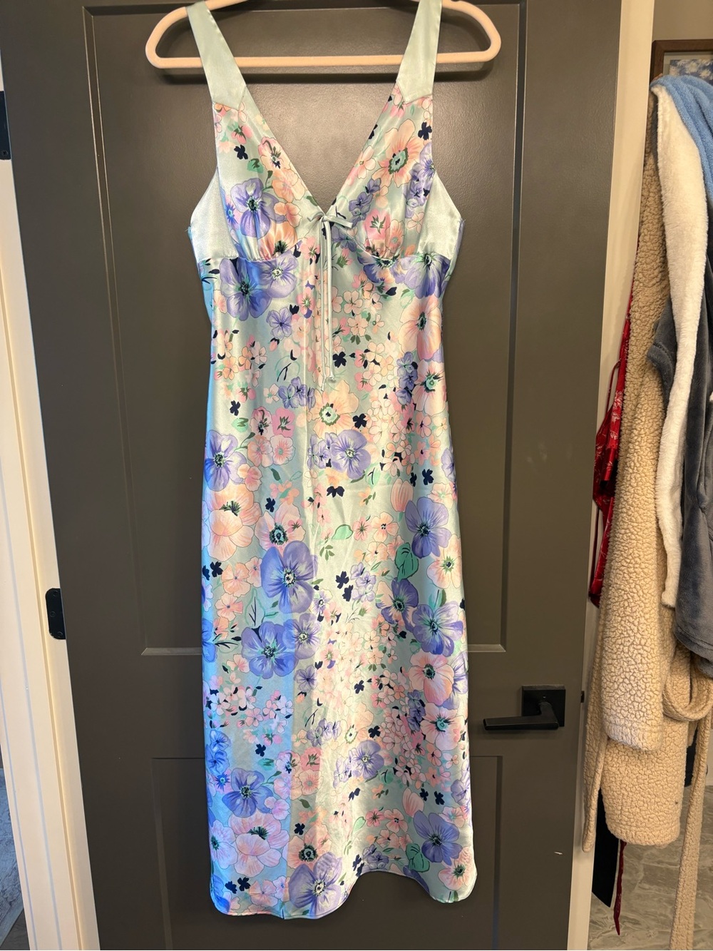 Jones New York Pastel Blue Floral Satin Midi Dress